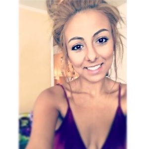 Meet your Posher, Sofia